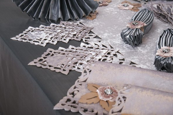 Finezza Afife Kadife Gümüş Füme Sofra Takımı 8 kişilik 160x230 cm 34 Prç. - 955 - 6