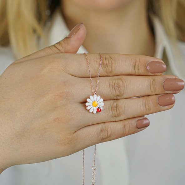 Papatya Tasarımlı Uğur Böceği Motifli 925 Ayar Gümüş Kadın Kolye ürün görseli 1