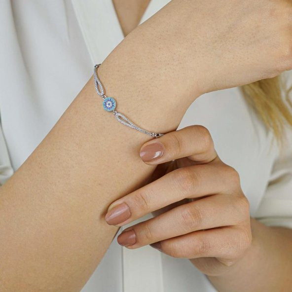 Minimal Nazar Tasarımlı 4 Sıralı Kelepçe Model 925 Ayar Gümüş Kadın Bileklik - Resim 3