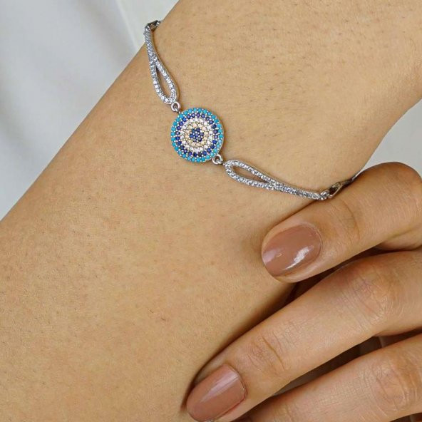 Nazar Tasarımlı Kelepçe Model 925 Ayar Gümüş Kadın Bileklik ürün görseli 1