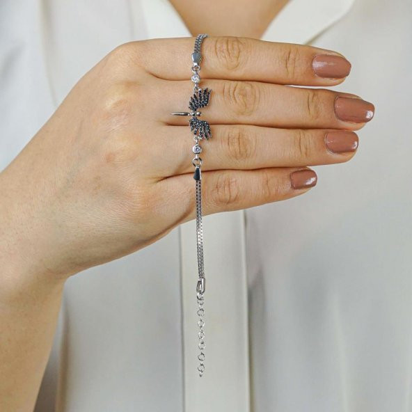 Melek Tasarımlı Siyah Zirkon Taşlı 925 Ayar Gümüş Kadın Bileklik - Resim 2