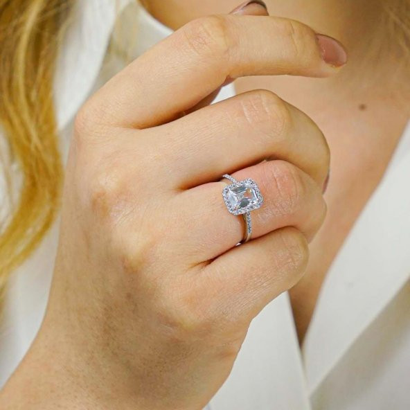 Baget Taşlı 925 Ayar Gümüş Kadın Yüzük ürün görseli 1