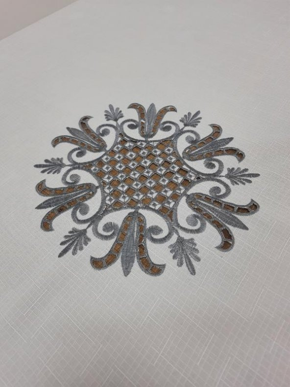 Finezza İrem Gri Nakışlı Keten Kumaş Krem Masa Örtüsü 160*220 Cm - 989 - 3