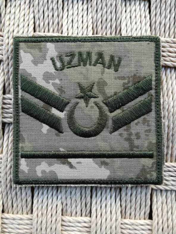 KARA KUVVETLERİ YENİ KAMUFLAJ UZMAN CAVUS 1 KADEME RUTBE