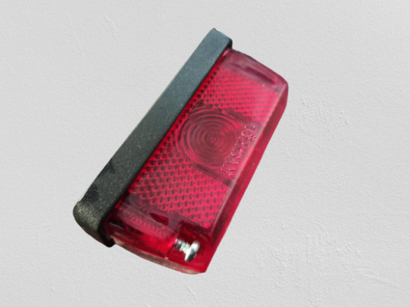 TEMSA SAFİR YAN İZ LAMBASI (KIRMIZI BEYAZ) (ESKİ SAFİR) - Resim 3