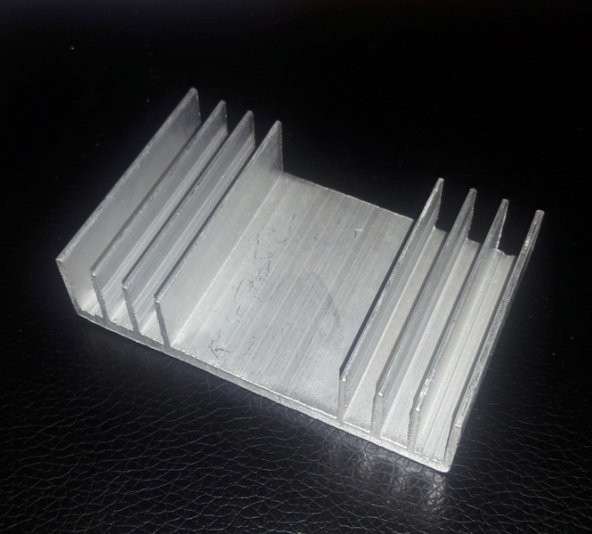 10AS Alüminyum Soğutucu - 78mm x 20mm x 50mm - Resim 2