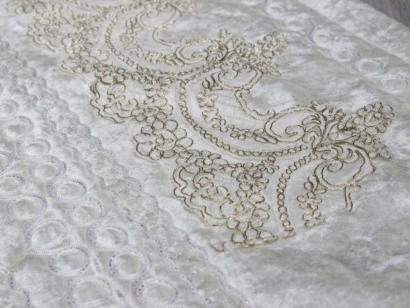 Çeyiz Diyarı Fransız Güpürlü Lisa Kadife Seccade Krem Gold - Resim 3