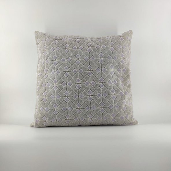 Pembe Kare Kadife Kırlent Kılıfı