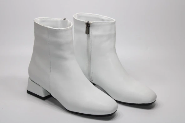 LADYPARK ALÇAK KALIN TOPUK FERMUARLI KADIN GÜNLÜK BİLEK BOT