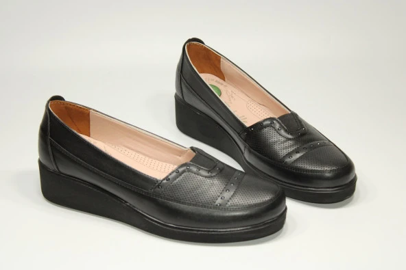 HANIMCA ORTOPEDİK TABAN KADIN GÜNLÜK RAHAT TAŞ DETAY DOLGU ANNE AYAKKABISI - 2