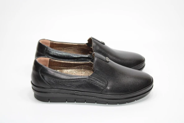 HANIMCA HAKİKİDERİ DÜZ TABAN YANI LASTİKLİ TOPUK DİKENİ JEL TABAN KADIN GÜNLÜK SİYAH RAHAT AYAKKABI - 5