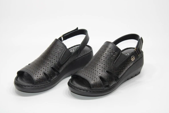 HAKİKİ DERİ ARKADAN CIRT AYARLI KADIN SİYAH GÜNLÜK SANDALET - 3