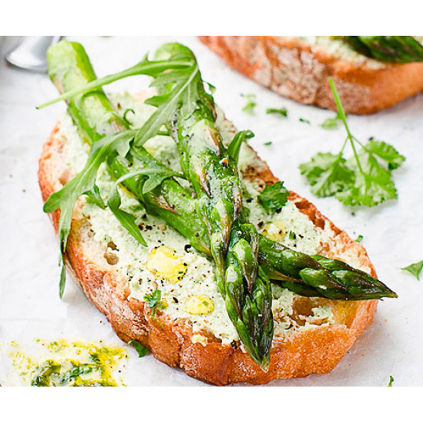 Taze Kuşkonmaz 900 gr. ( 3 Bağ ) Yeni Mahsül Yaş Kuşkonmaz Asparagus - 4