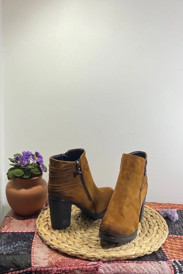 Kadın Süet Topuklu Bot - 12
