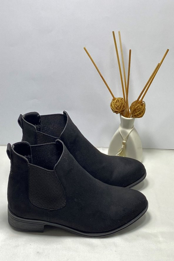 GÜNLÜK İKİ TARAFI LASTİKLİ BOT - 7