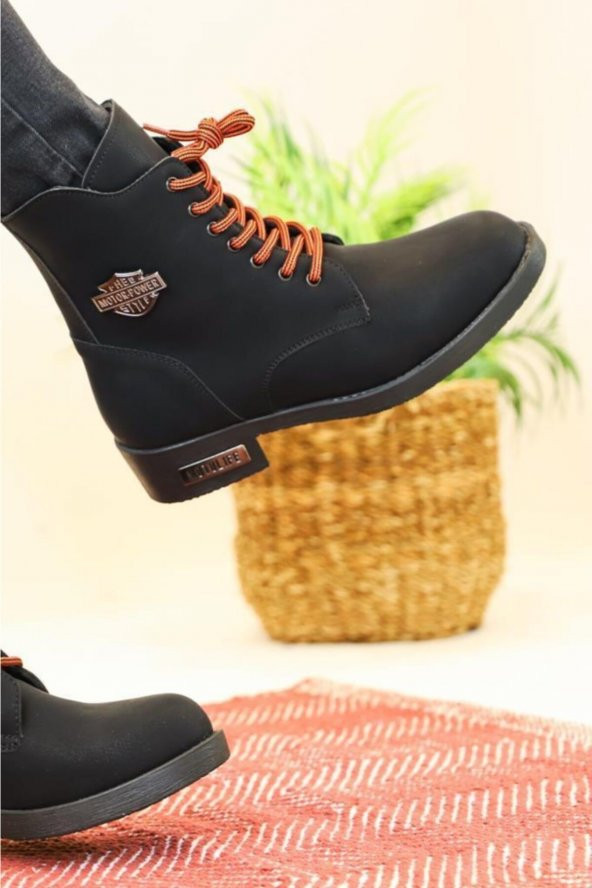 Kadın Siyah Nubuk Bot