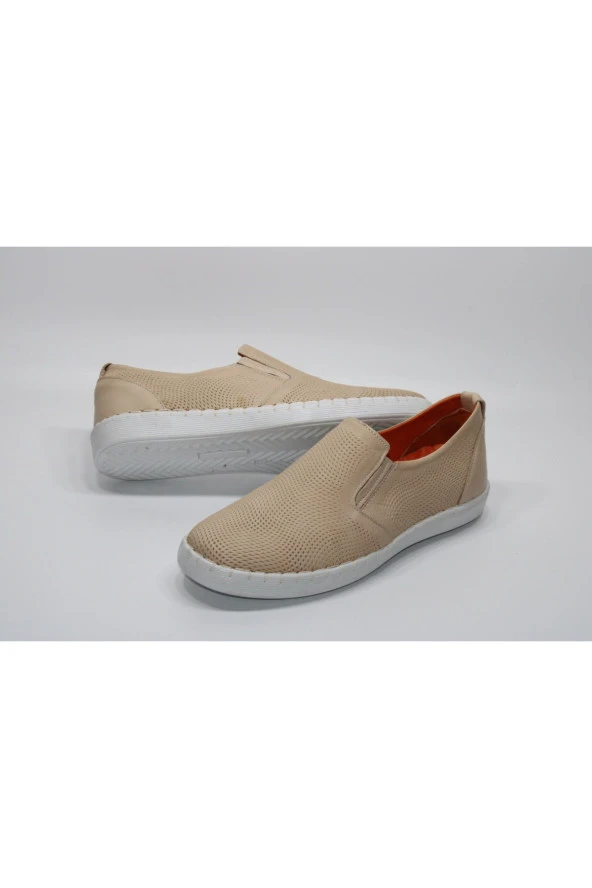 LADYPARK HAKİKİ DERİ DÜZ TABAN BASKILI BAĞSIZ GÜNLÜK ÇARIK AYAKKABI - 4