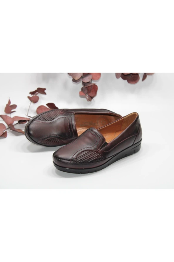 HANIMCA HAKİKİ DERİ ORTOPEDİK TOPUK DİKENİ VE KEMİK ÇIKINTISI DESTEKLİ GÜNLÜK BORDO RAHAT AYAKKABI - 3