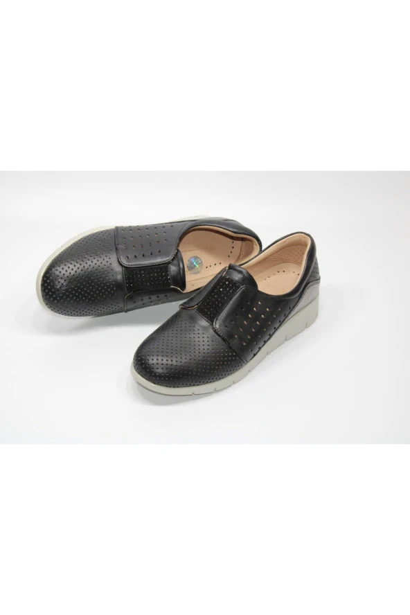 MARYJANE HAKİKİ DERİ ORTOPEDİK BAĞSIZ TAŞ DETAYLI GÜNLÜK RAHAT AYAKKABI - 10