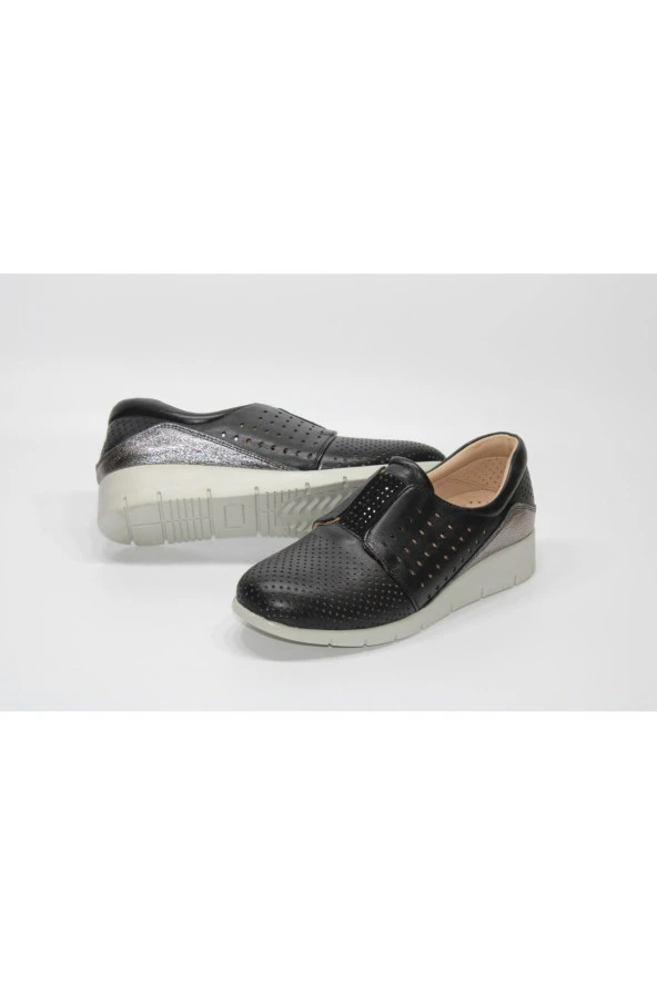 MARYJANE HAKİKİ DERİ ORTOPEDİK BAĞSIZ TAŞ DETAYLI GÜNLÜK RAHAT AYAKKABI - 11