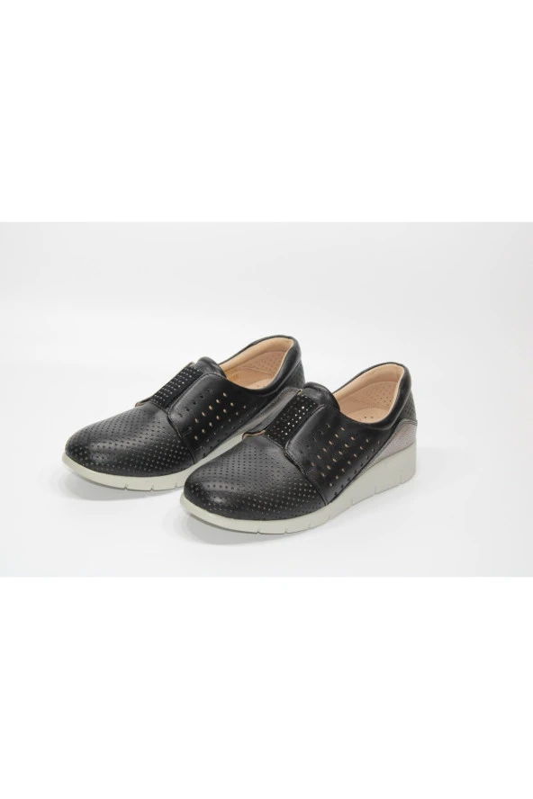 MARYJANE HAKİKİ DERİ ORTOPEDİK BAĞSIZ TAŞ DETAYLI GÜNLÜK RAHAT AYAKKABI - 12