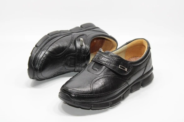 HANIMCA Kadın Siyah Cırtlı Rahat  Tabanlı Hakiki Deri Ayakkabı - 2