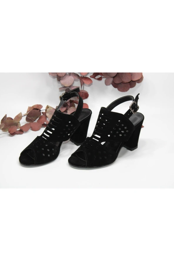 9 CM TOPUK BOYU ÖNÜ VE ARKASI AÇIK GÜNLÜK ABİYE TOPUKLU SANDALET - 2