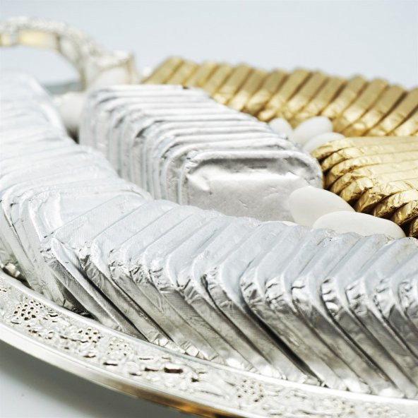 Gümüş Tepside Madlen Çikolata Söz Nişan Tepsisi 970g - 3