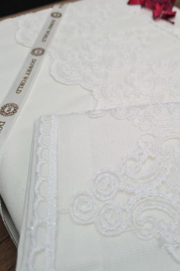 Fransız Dantelli Legend Çeyizlik Nevresim Takımı Krem - Resim 5