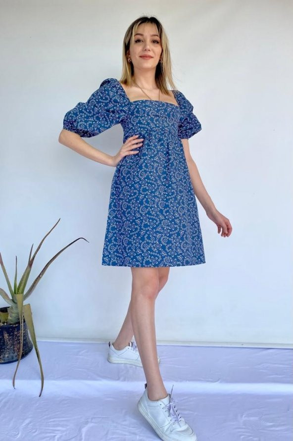 Kadın Çiçek Desenli Kare Yaka Elbise Lacivert