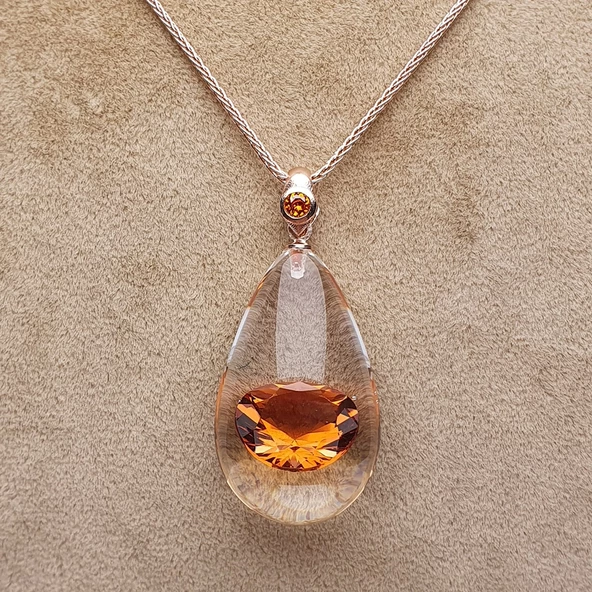 AmbeNus256 Zirkon Kolye