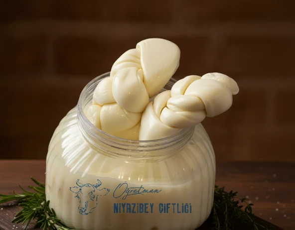 Doğal Örgü Peyniri 1 KG BİDON. Köy muhteşem sütü lezzeti direkt çiftlkten katkısız aracısız. - Resim 3