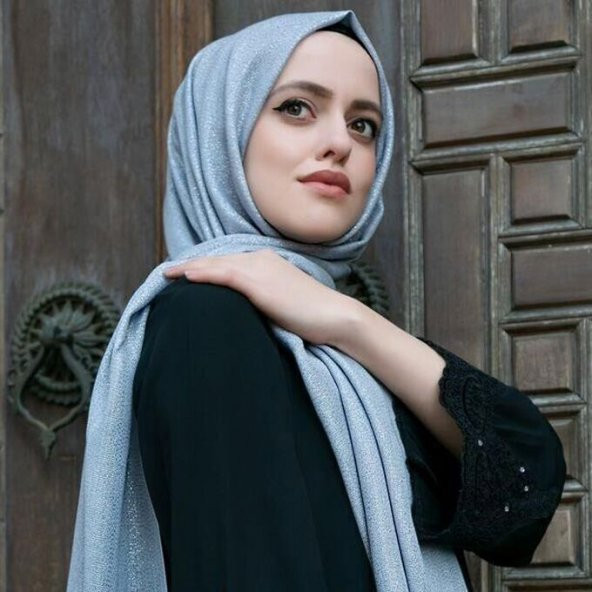 Hediyelik Gri Simli Şal & İnci Tesbih Güllü Gri - 5