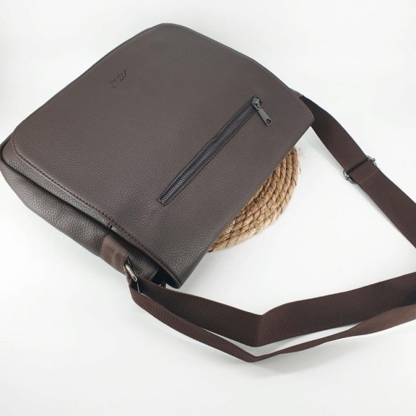 Yana Asılan Postacı Model Omuz Çantası - 11