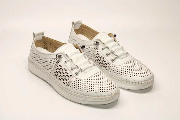 MND HAKİKİ DERİ ORTOPEDİK YUMUŞAK TABAN LASTİK BAĞCIKLI KOLAY GİYİM KADIN GÜNLÜK ÇARIK AYAKKABI