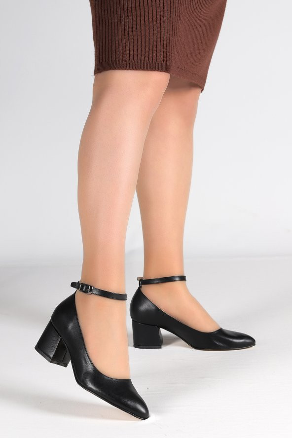 Woggo Cilt Bilekten Kemerli 5 Cm Topuklu Kadın Ayakkabı 1990-020 Siyah