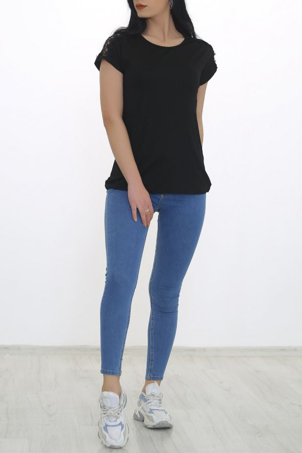 Omuz Dantelli Bluz Siyah - 8672.599. - 3