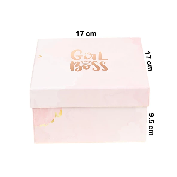 GİRL BOSS TASARIM HEDİYE KUTUSU NO:3