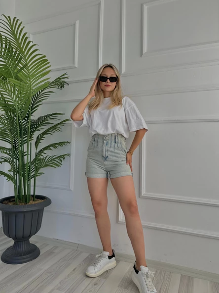 Kadın Plise Detaylı Kot Şort Buz Mavi - 3