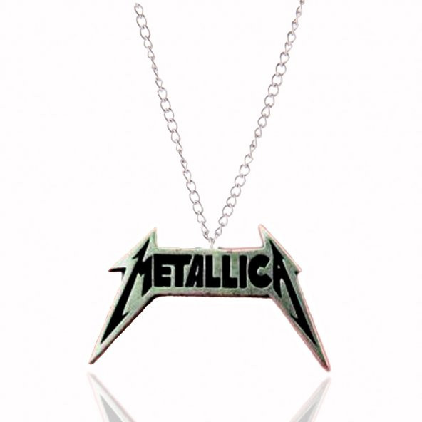 Gri Metallica Yazılı Metal Zincirli Kolye Takı Aksesuar