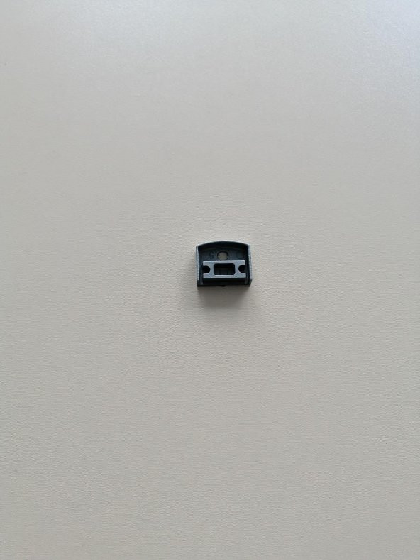 ST 0037  LED PROFİL  TAPASI DELİKLİ ürün görseli