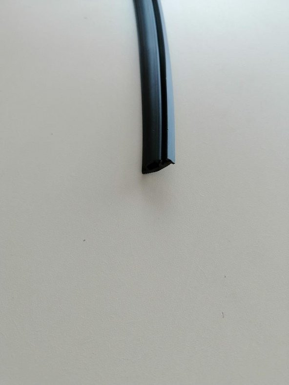 C60 SERİSİ ALÜMİNYUM KAPI KANAT FİTİLİ SYAH 12 MT