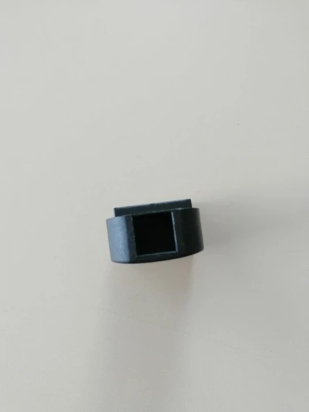 SÜRME C BALKON EŞİKLİ PLSTİK DIŞ  KİLİT GLS-117 - 9