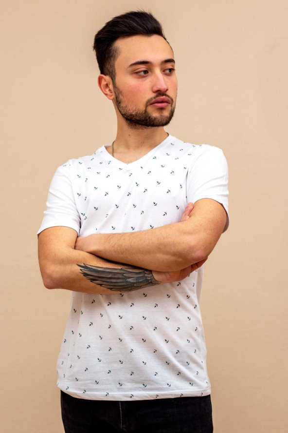 Beyaz Çapa Baskılı Kısa Kollu V Yaka Erkek Tişört 22ETSHVCPA - 4