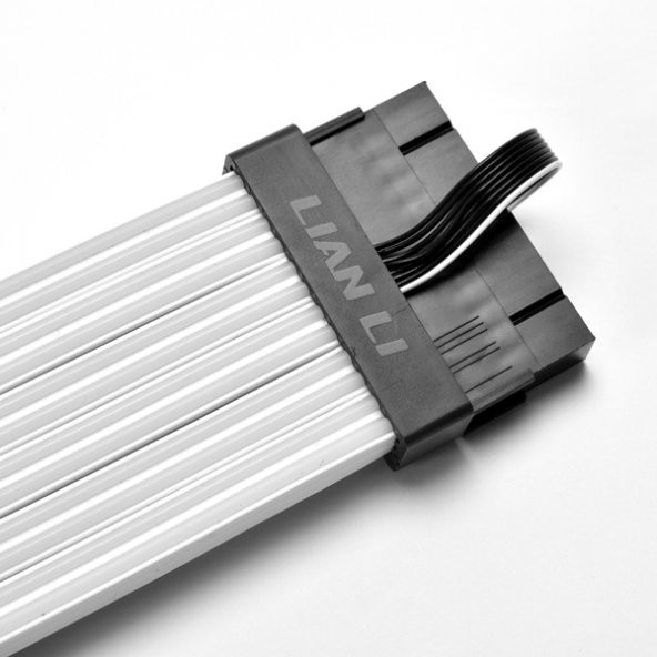 LIAN LI STRIMER PLUS 24 PİN RGB UZATMA KABLOSU - 3