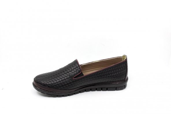 Zerhan 175 Kadın Siyah Günlük Comfort Ayakkabı