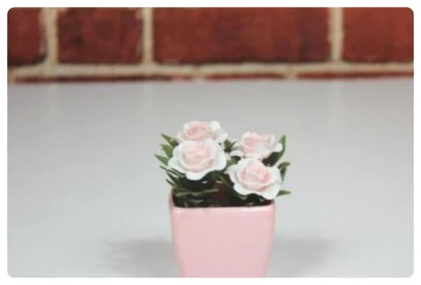 Mini Plastik Saksılı Yapay Çiçek(1 Adet Fiyatıdır)