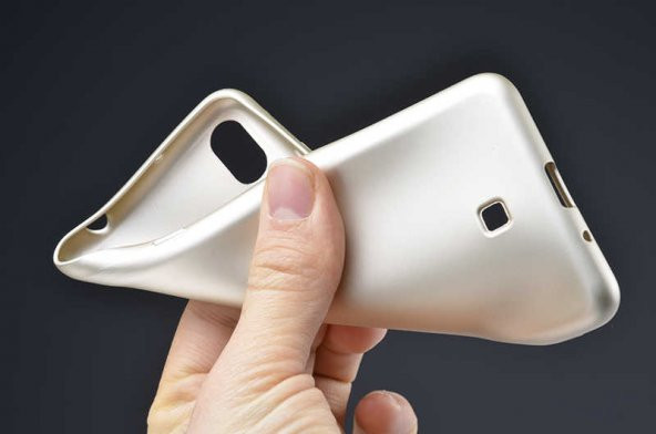 LG K20 2019 Kılıf Premier Mat Esnek Silikon Kapak - 10
