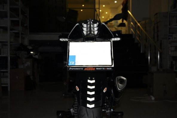 Ok Şeklinde Reflektif Beyaz Sticker Çınar Extreme - 6