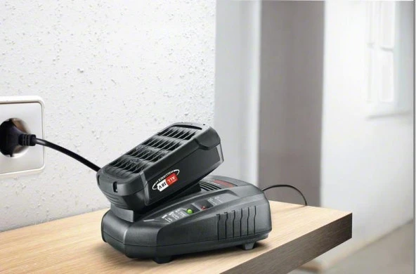 Bosch 18 Volt Starter Kit (2.5 Ah+Şarj Cihazı) - 3